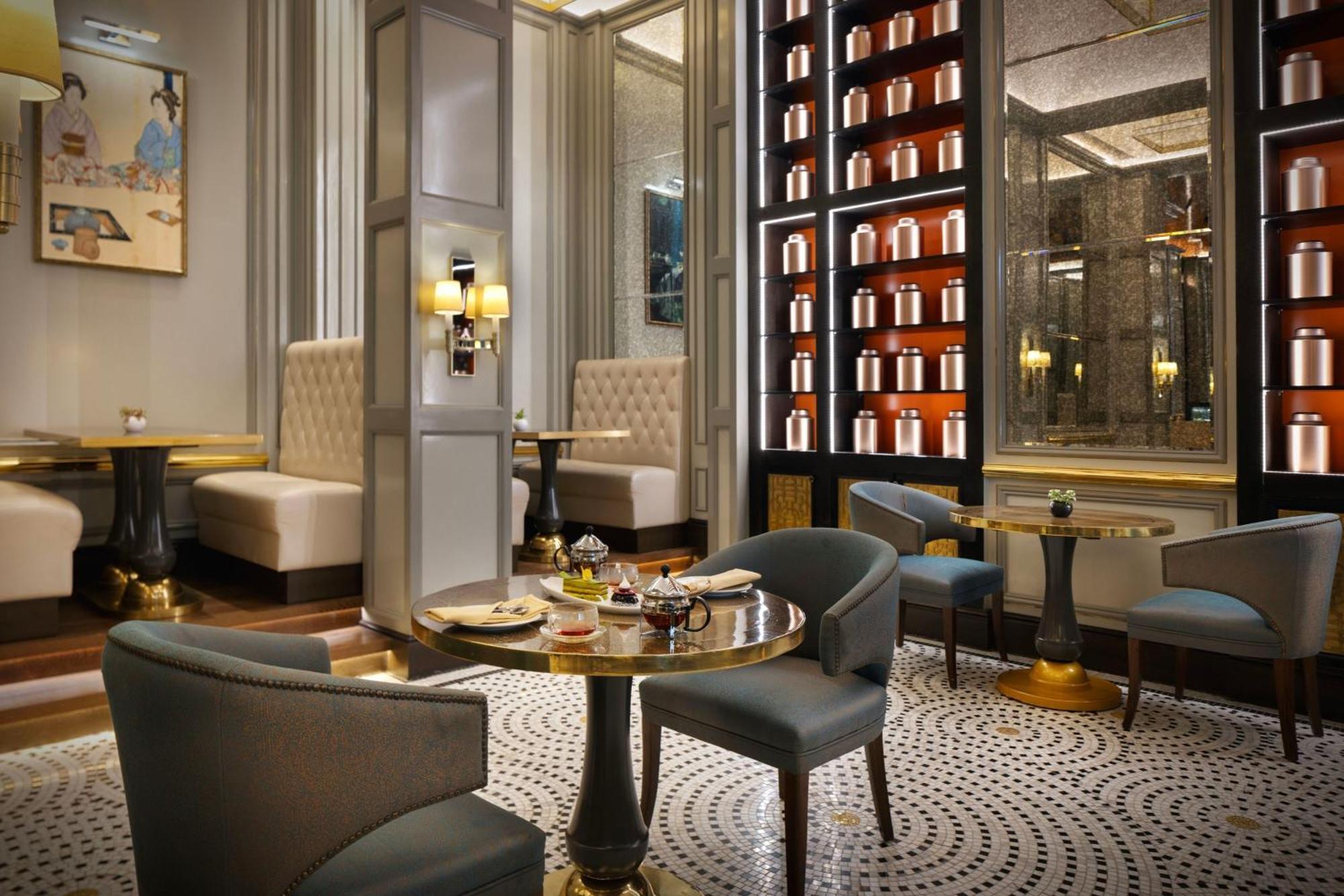 Sheraton Oman Hotel 5*
