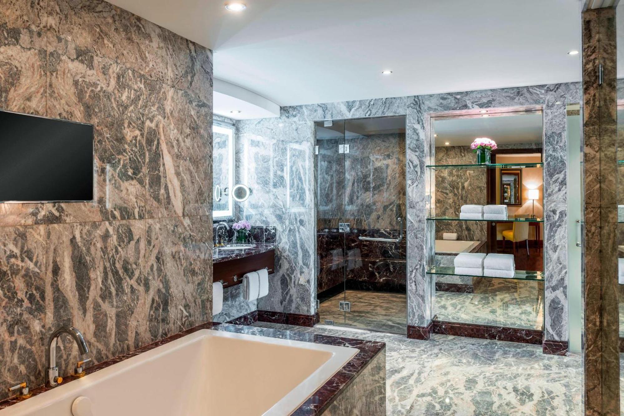 Hotel Sheraton Oman Mascate